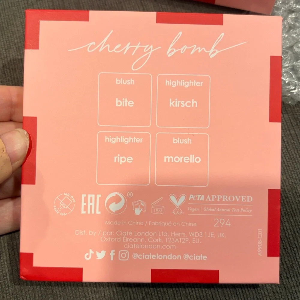 Ciaté London Cherry Bomb Blush & Highlighter Palette - BRAND NEW!! makeup beauty